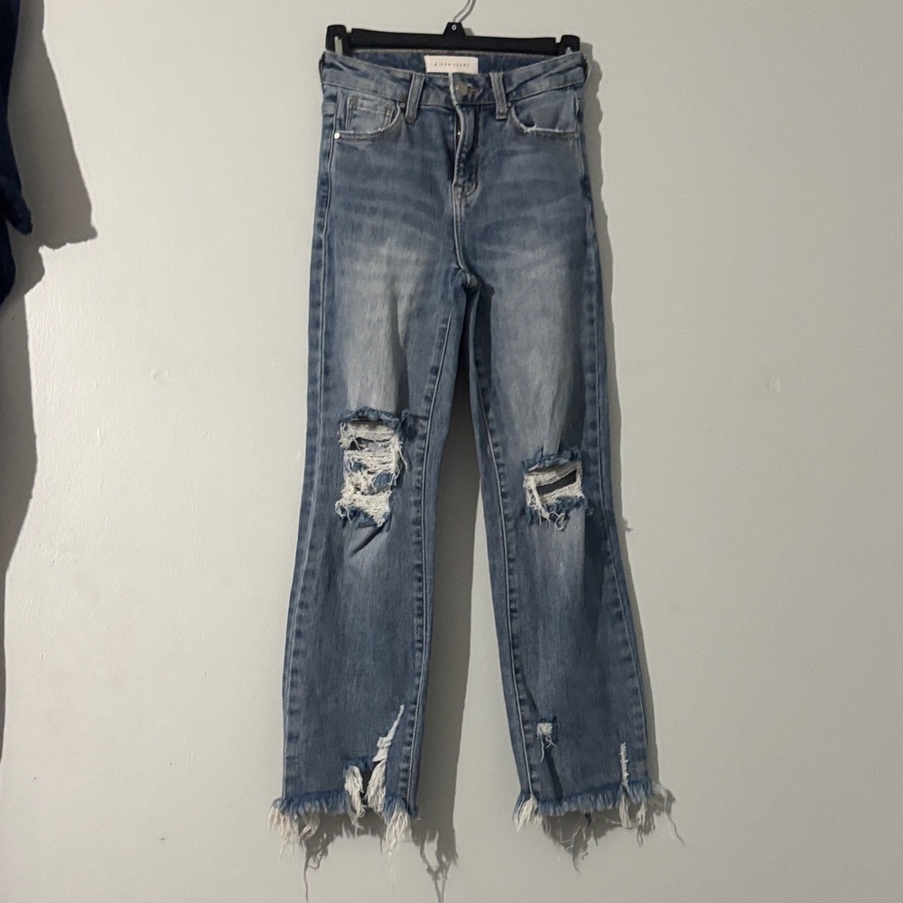 Distressed Risen Blue Jeans